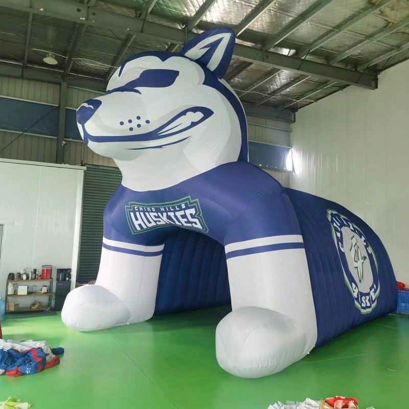 huskies inflatable tunnel